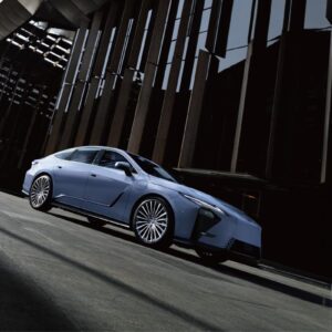 Lexus hadirkan The All-New ES dalam dua varian