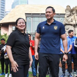 Mengenal arti, unsur, serta fungsi komunikasi politik