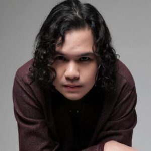 Bukan Sekadar Gaya! Ini Alasan Dul Jaelani Setia Berambut Gondrong