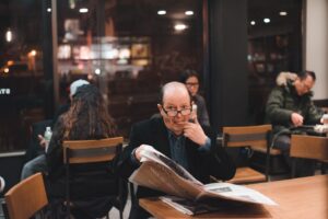 How to Stay Informed in a Fast-Paced World