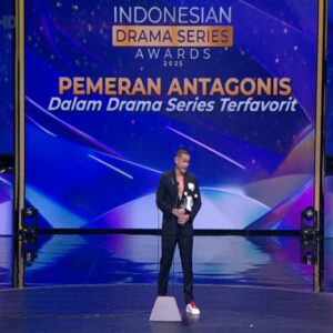 Miller Khan Sabet Penghargaan Pemeran Antagonis Terfavorit di IDSA 2025