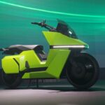 Omoway perkenalkan motor listrik otonomnya ke konsumen Indonesia