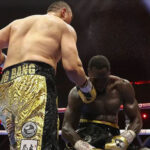 Kalah Beruntun, Deontay Wilder Ogah Pensiun: Aku Mau Rekor!