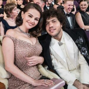 Rencana Pernikahan Bocor, Selena Gomez dan Benny Blanco Ambil Langkah Ekstrem