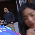 Terima Saputangan Mirip Milik sang Ibu, Amira Sadari Damar Ayah Kandungnya?
