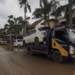 Layanan derek ini sigap 24 jam saat hadapi situasi darurat di jalan
