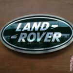 JLR kena serangan siber, aktivitas produksi dan penjualan kena imbas